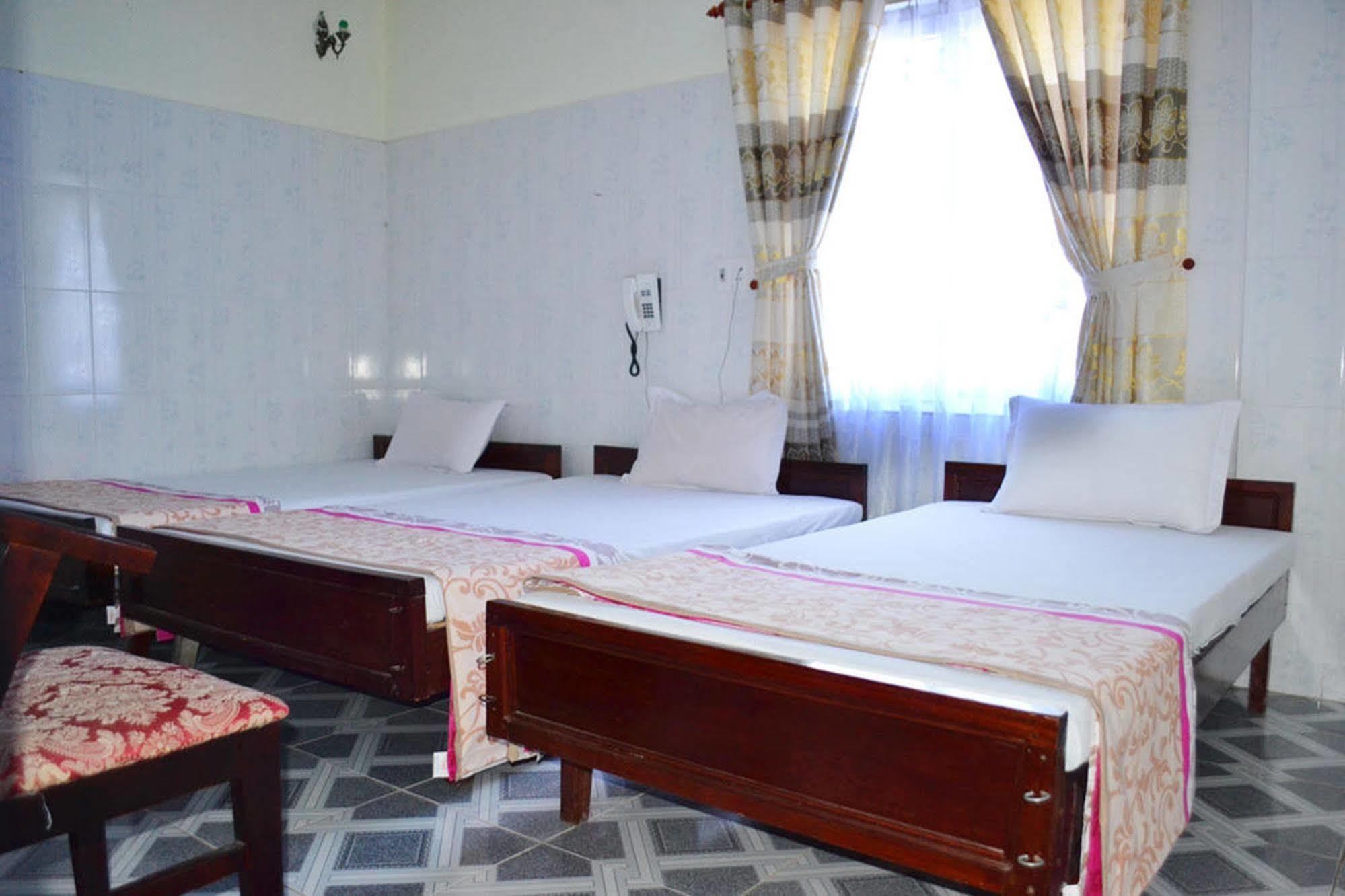 Anh Linh 1 Hotel Донгхой Екстер'єр фото