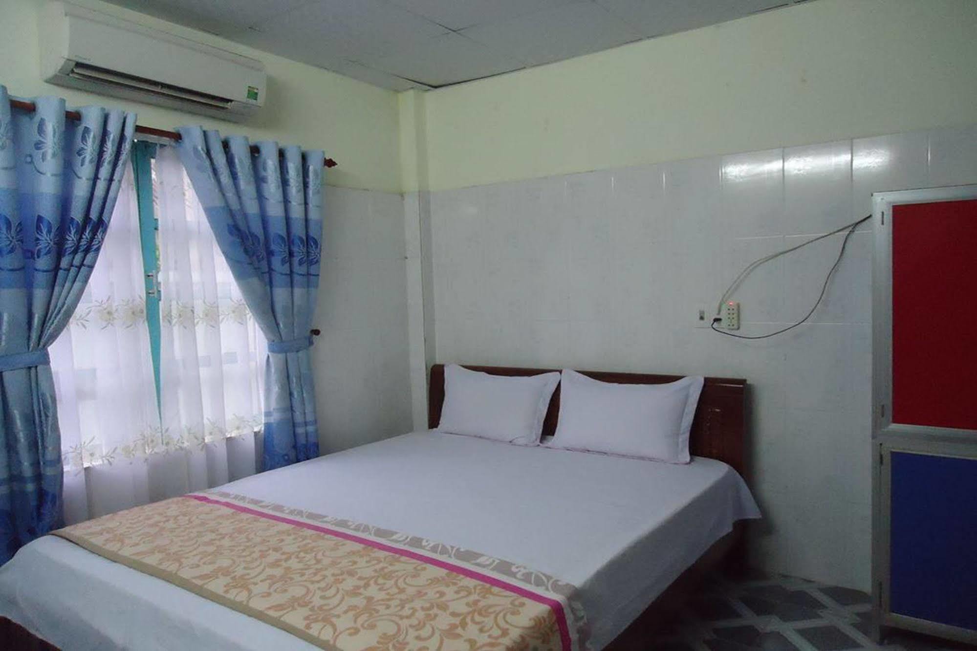Anh Linh 1 Hotel Донгхой Екстер'єр фото